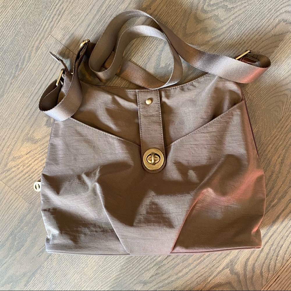 Baggallini Helsinki Crossbody Hobo Bag